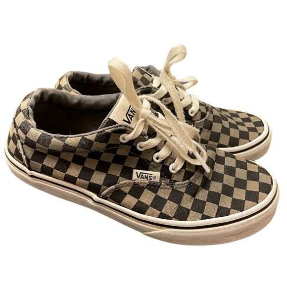 Vans Other - VANS youth low top black grey sneakers